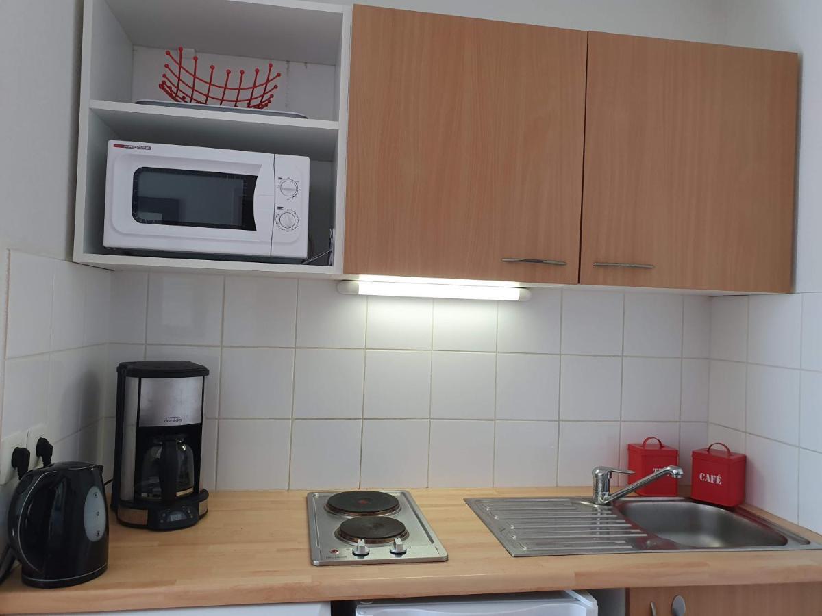 Joli Appartement T2 Dans Residence Avec Piscine, Hammam Et Parking Gratuits Carcassonne Buitenkant foto